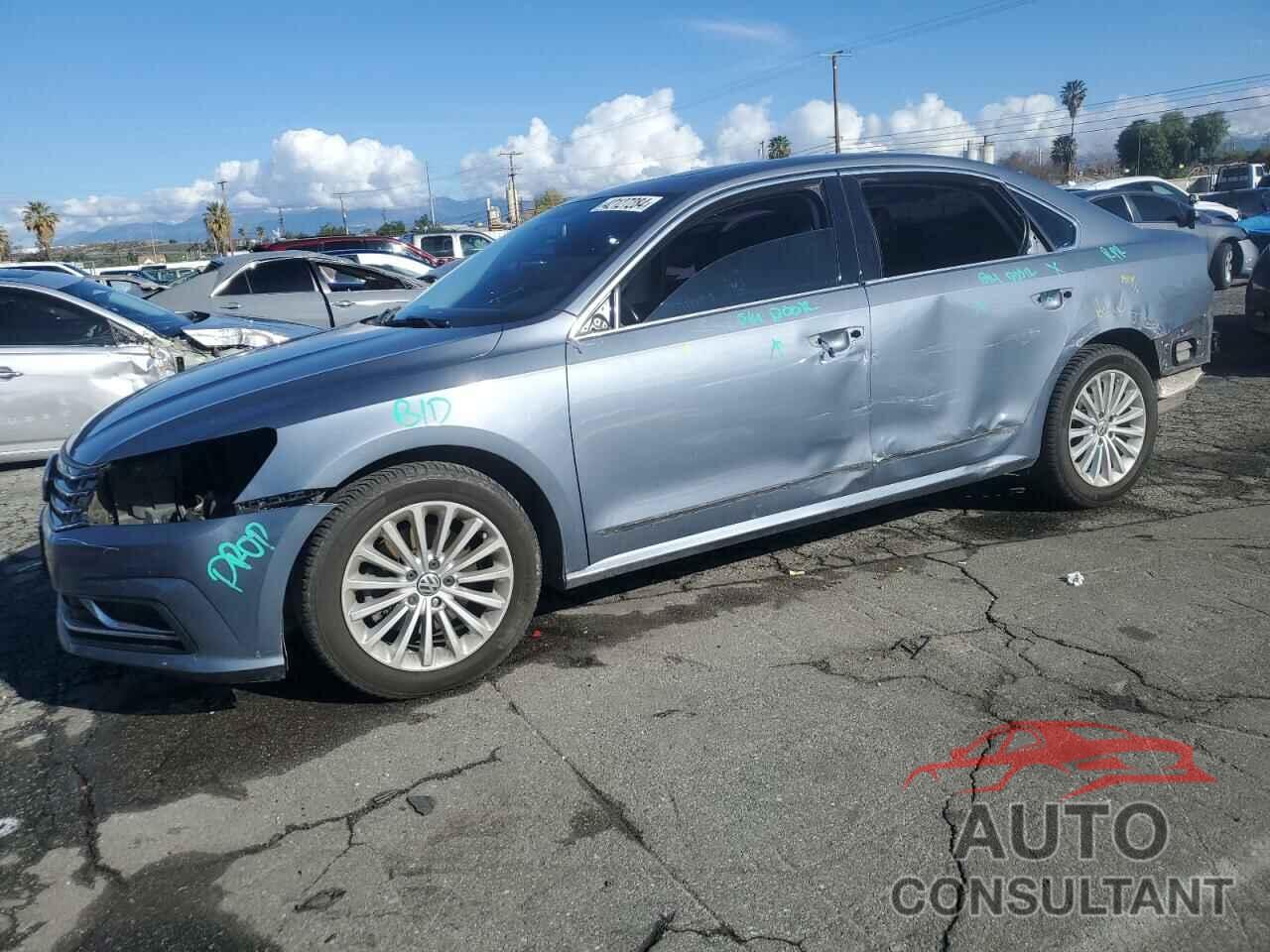VOLKSWAGEN PASSAT 2017 - 1VWBT7A3XHC038635
