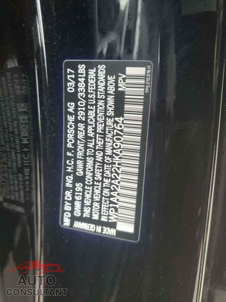 PORSCHE CAYENNE 2017 - WP1AA2A22HKA90764