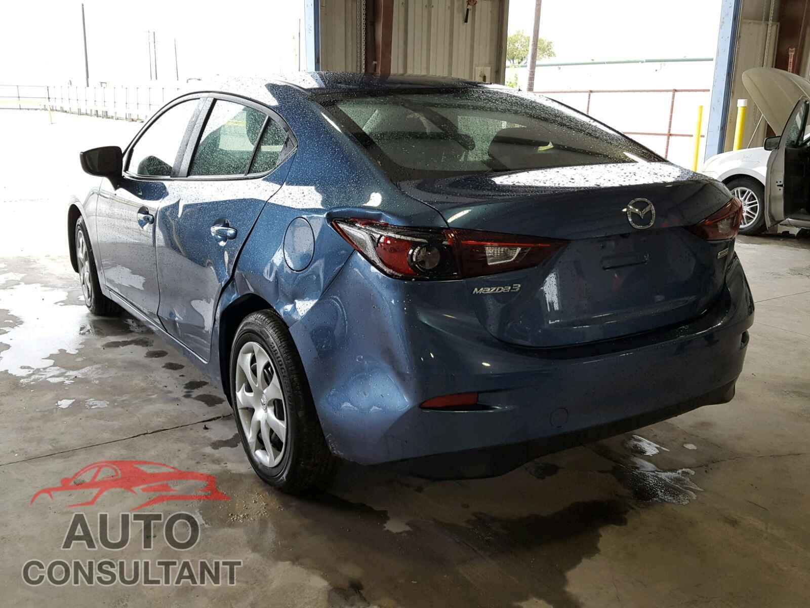 MAZDA 3 2017 - 3MZBN1U78HM107388
