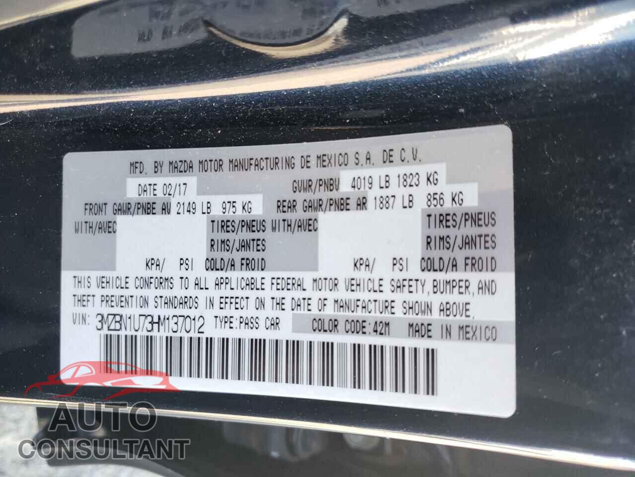 MAZDA 3 2017 - 3MZBN1U73HM137012
