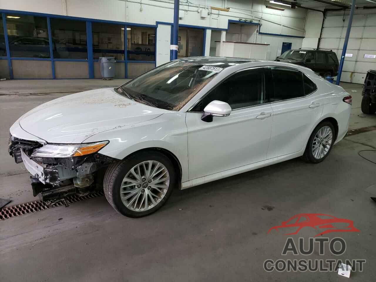 TOYOTA CAMRY 2020 - 4T1F11AK4LU942073