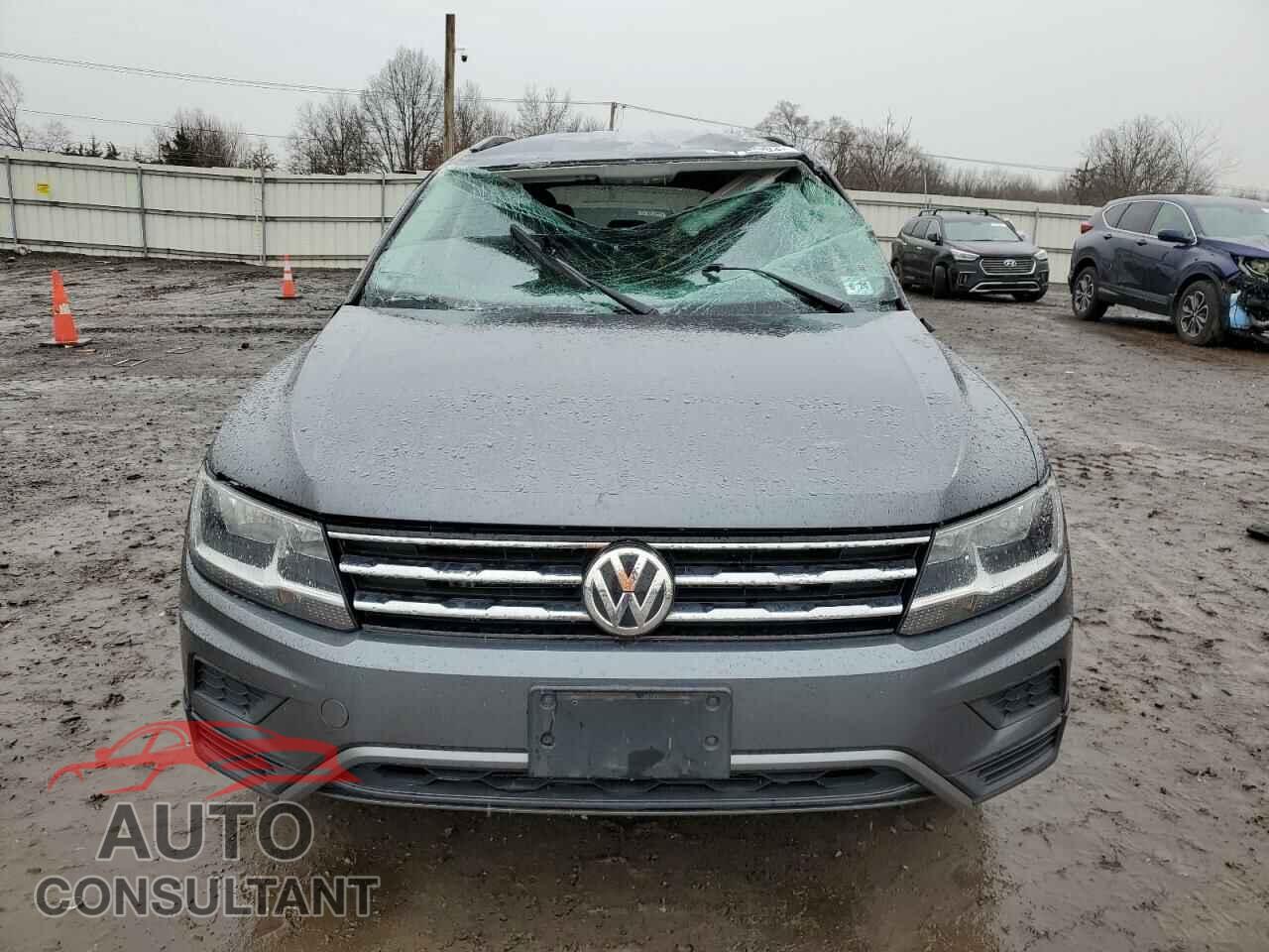 VOLKSWAGEN TIGUAN 2019 - 3VV1B7AX3KM123473