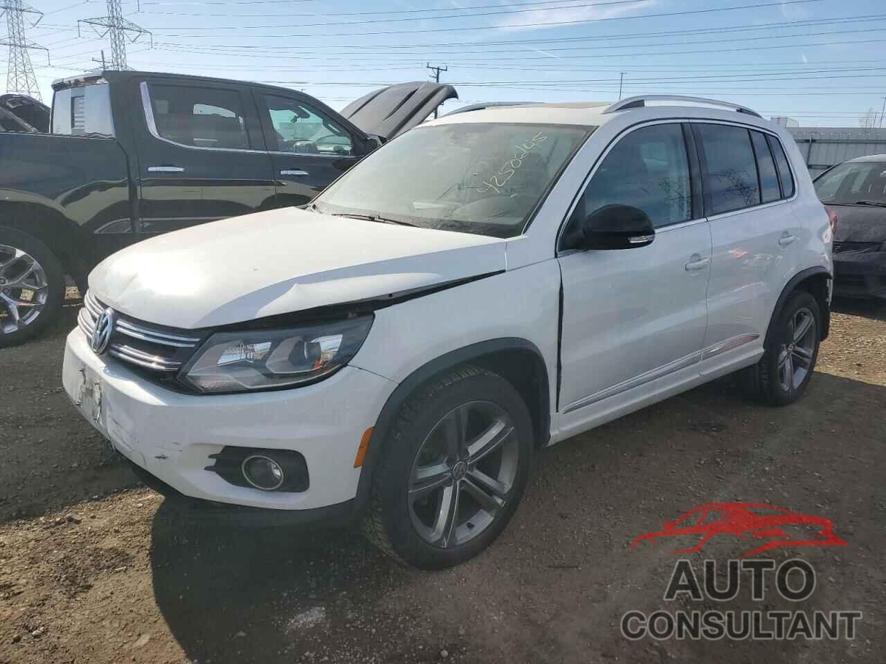 VOLKSWAGEN TIGUAN 2017 - WVGUV7AX9HW511007