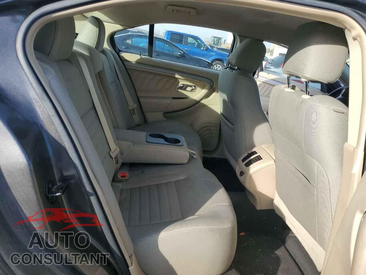 FORD TAURUS 2017 - 1FAHP2D86HG128990
