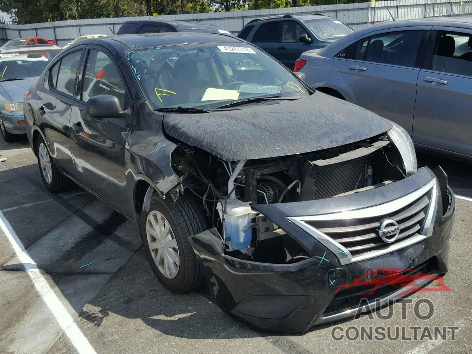 NISSAN VERSA 2015 - 3N1CN7AP9FL911008