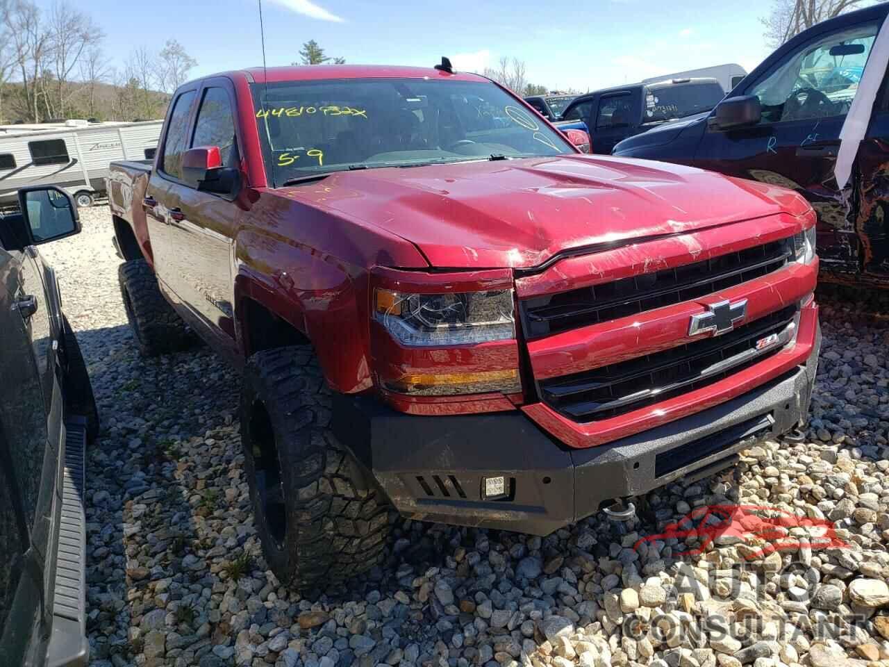 CHEVROLET SILVERADO 2018 - 1GCVKREC7JZ332330