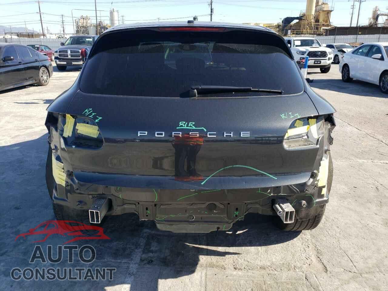 PORSCHE MACAN 2018 - WP1AA2A59JLB24547