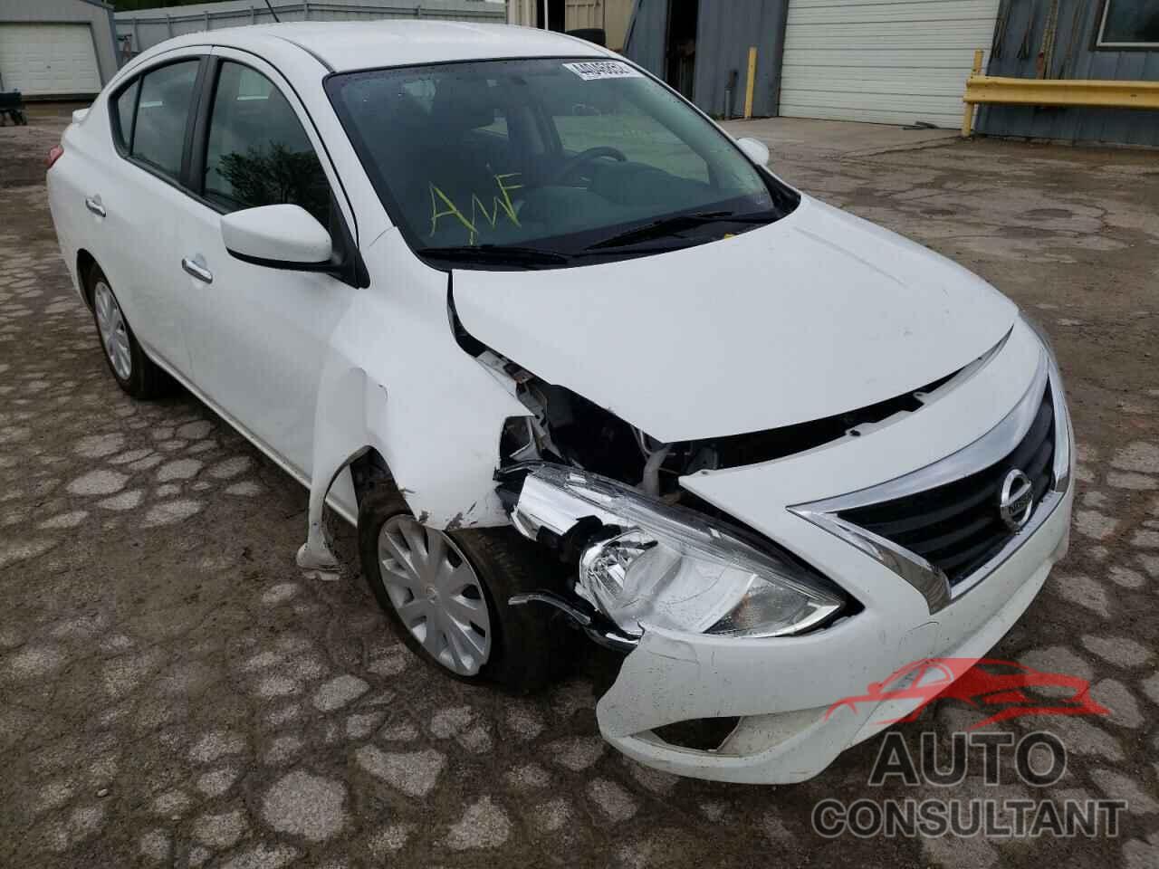 NISSAN VERSA 2019 - 3N1CN7APXKL863786