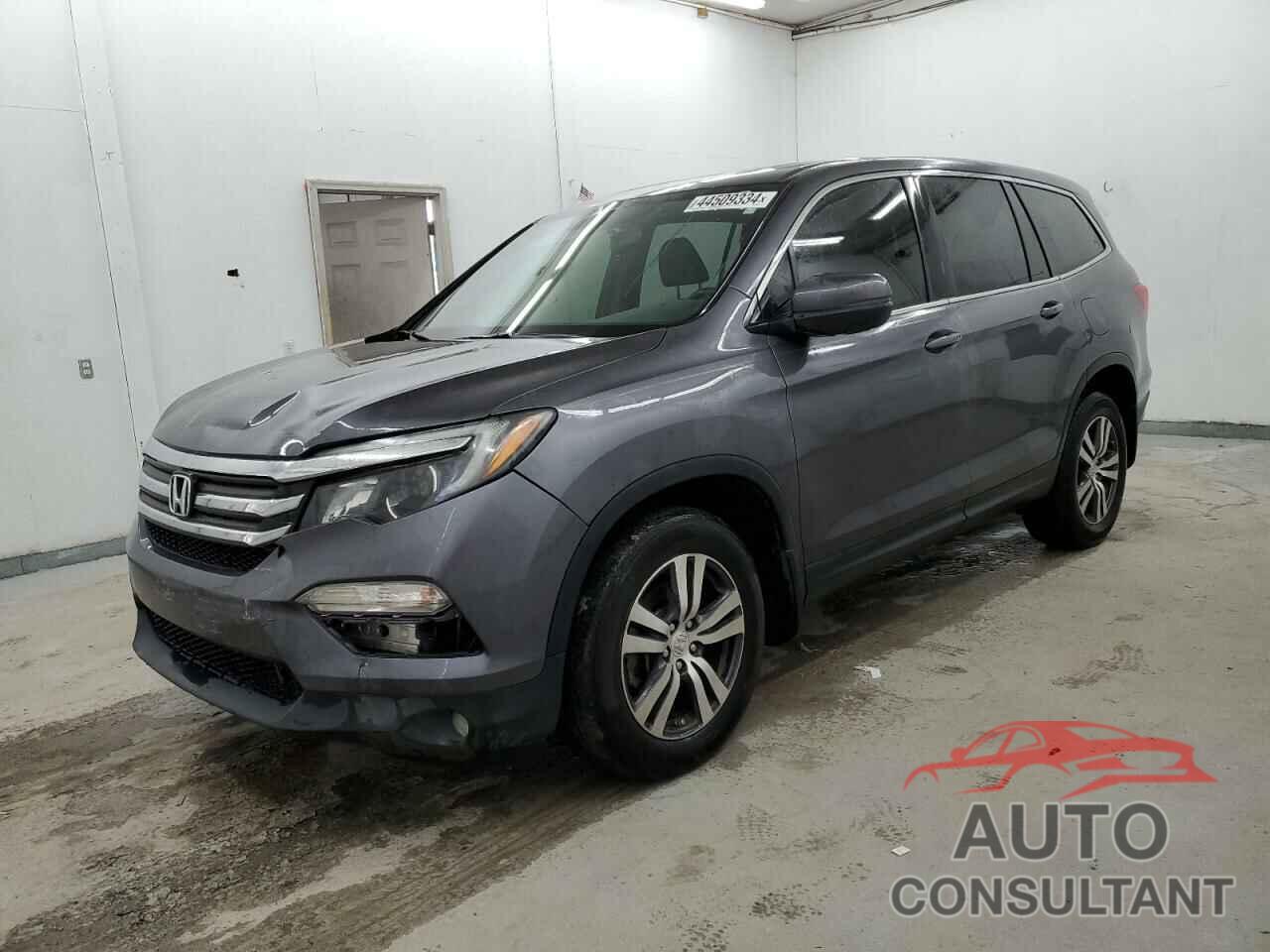 HONDA PILOT 2017 - 5FNYF6H53HB058038