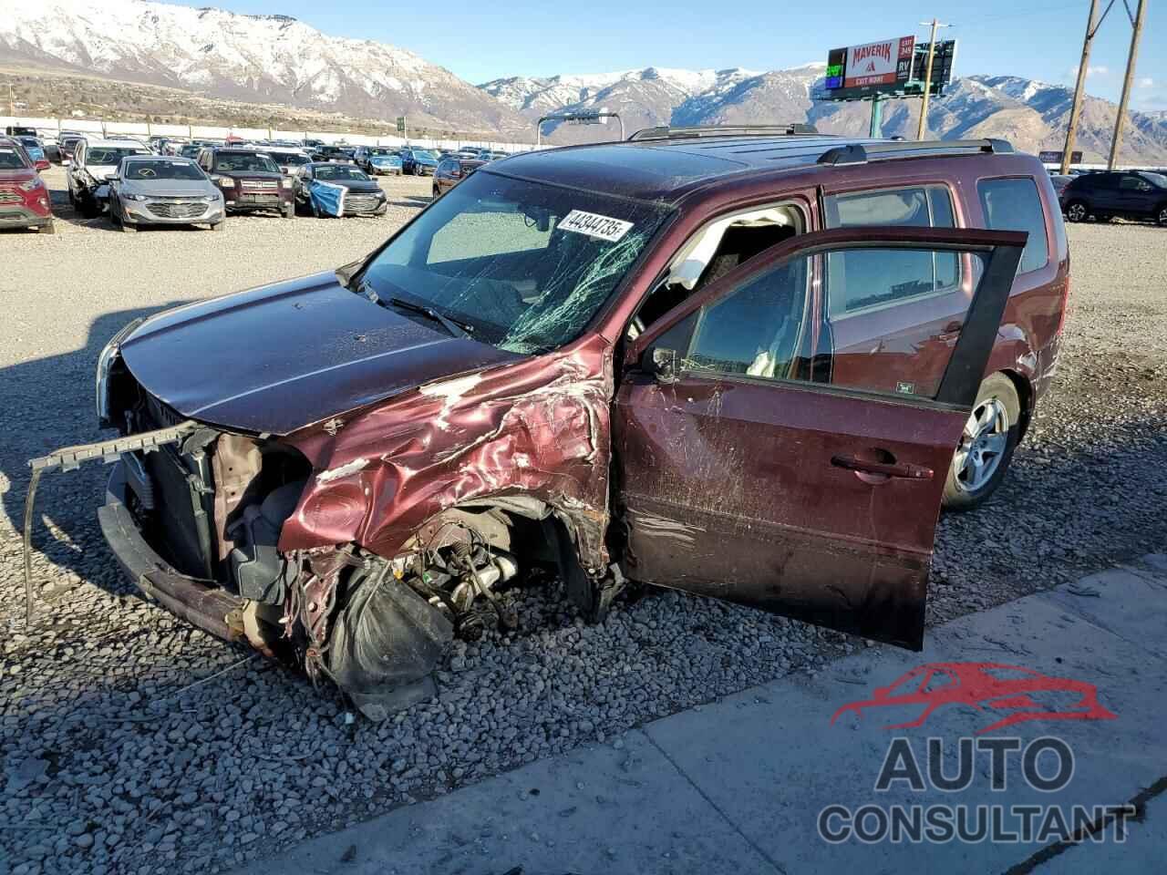 HONDA PILOT 2011 - 5FNYF4H56BB027863