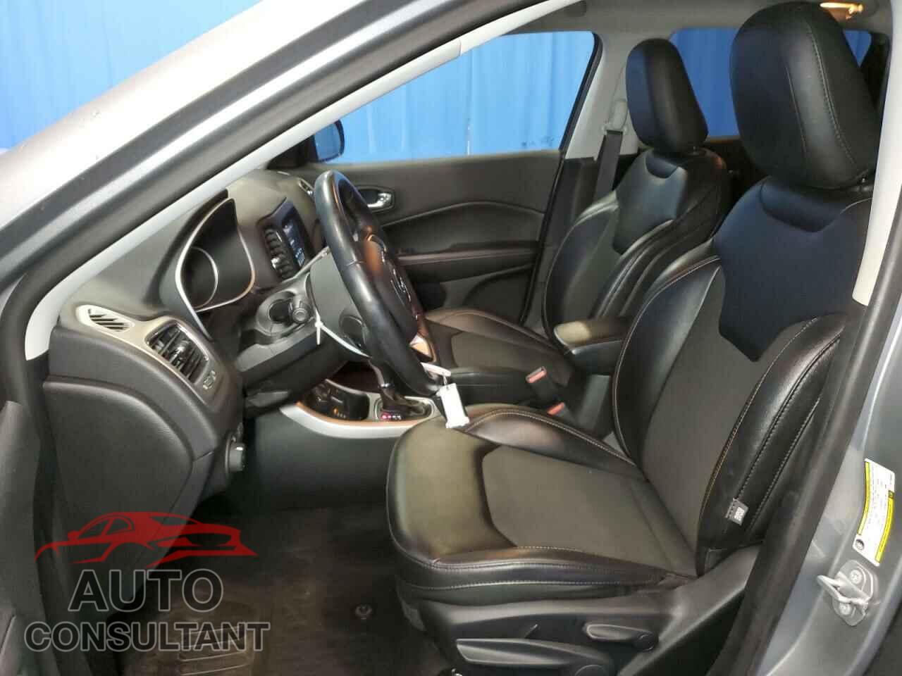 JEEP COMPASS 2019 - 3C4NJDBB8KT735680