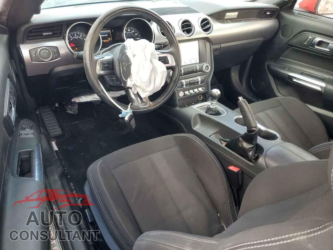 FORD MUSTANG 2019 - 1FA6P8CF5K5120537