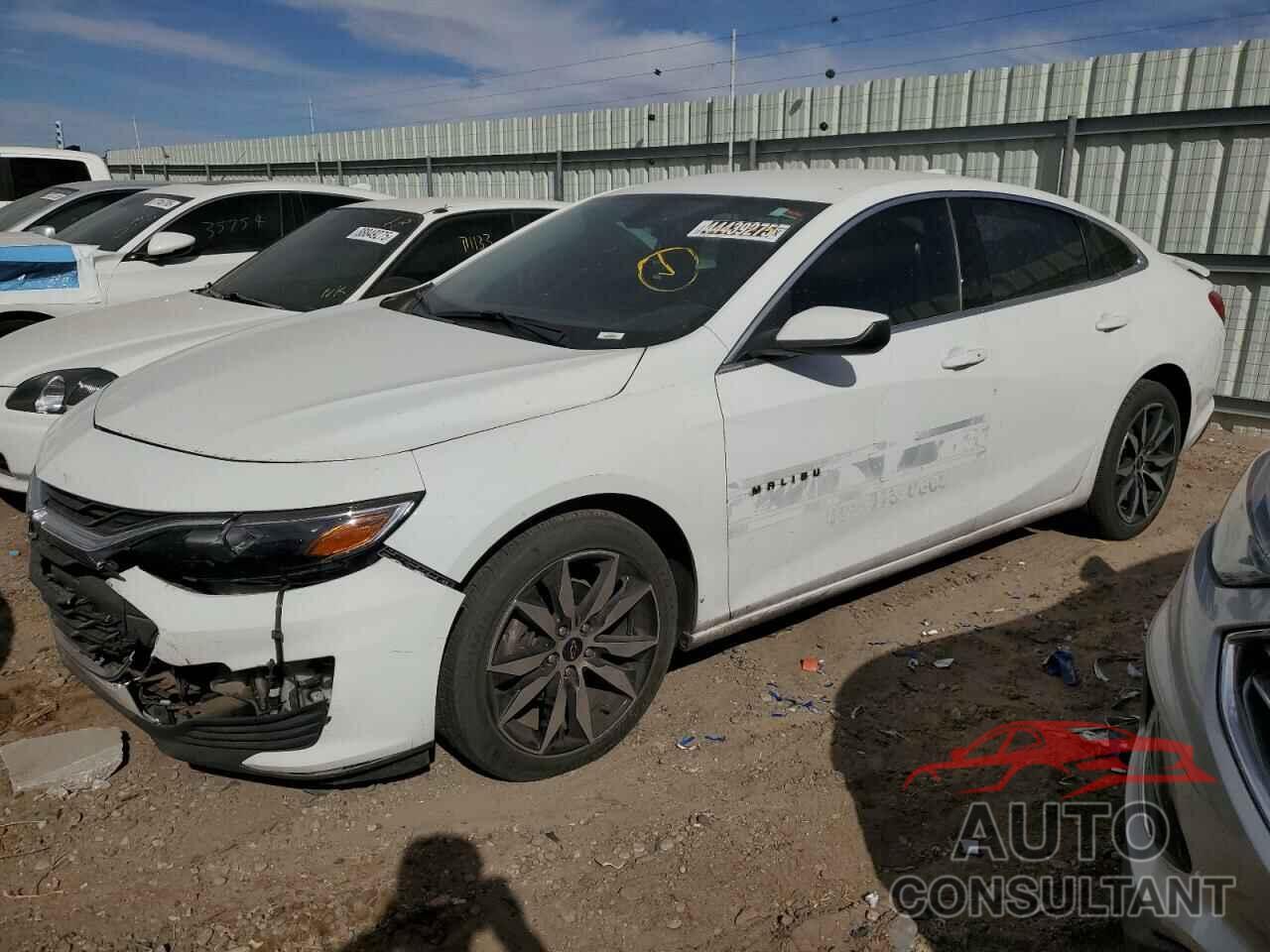 CHEVROLET MALIBU 2022 - 1G1ZG5ST3NF216137