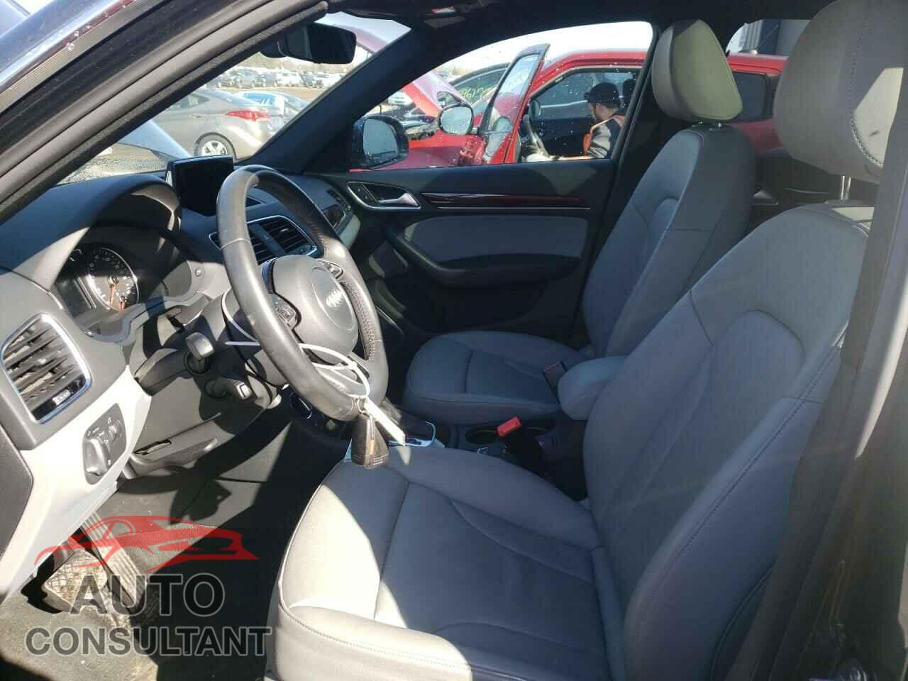 AUDI Q3 2018 - WA1JCCFS6JR000341