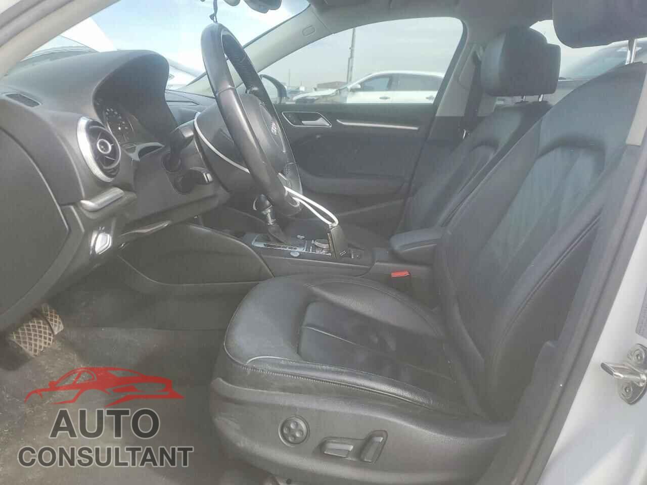 AUDI A3 2015 - WAUEFGFF6F1128719