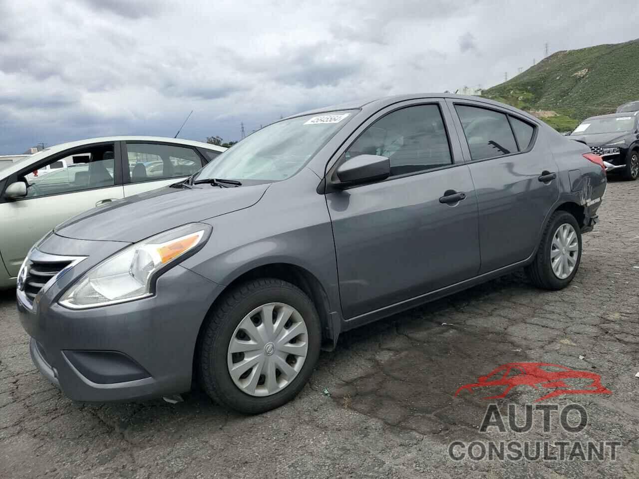 NISSAN VERSA 2018 - 3N1CN7AP0JL802459