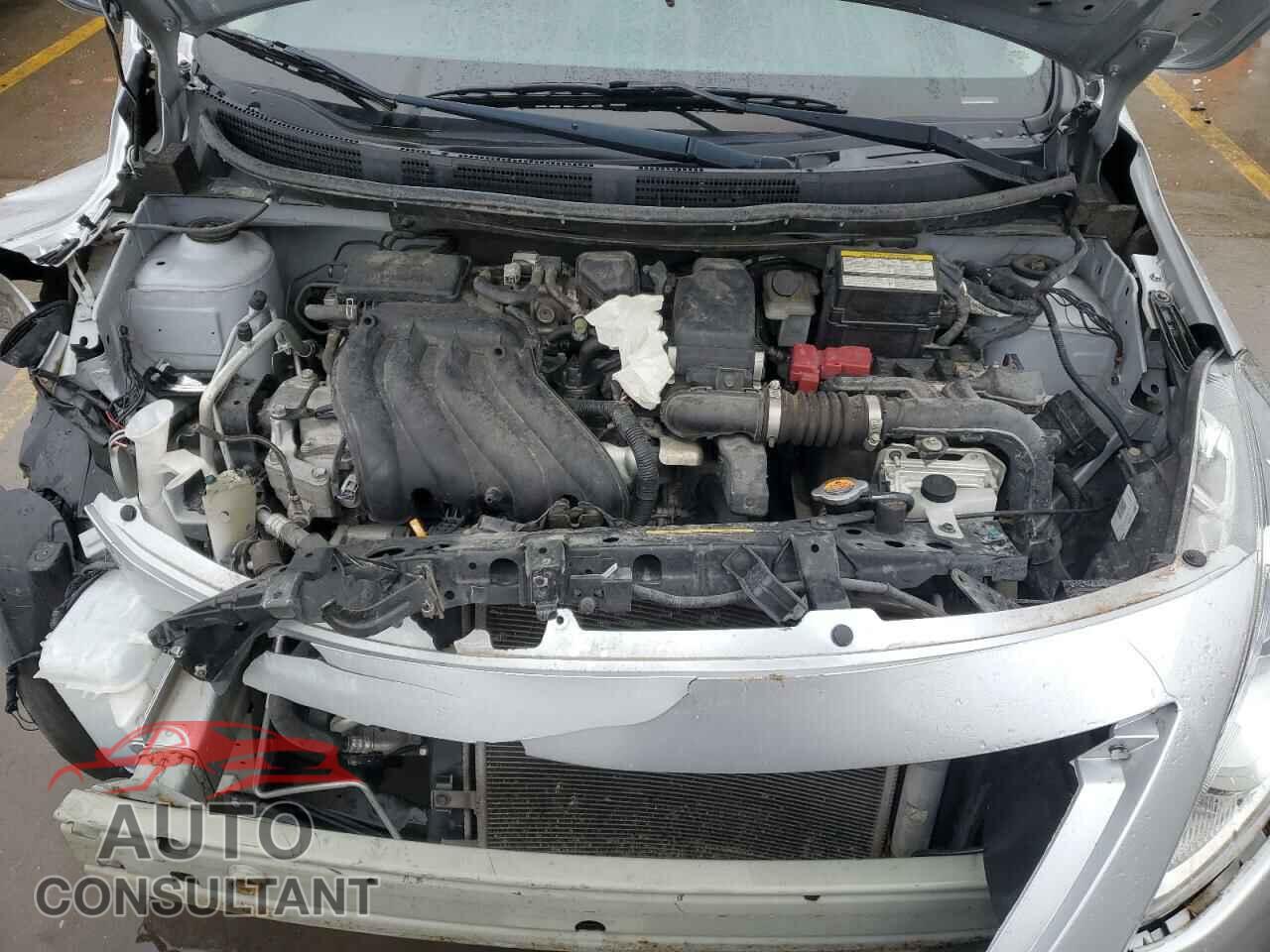 NISSAN VERSA 2019 - 3N1CN7AP3KL874693