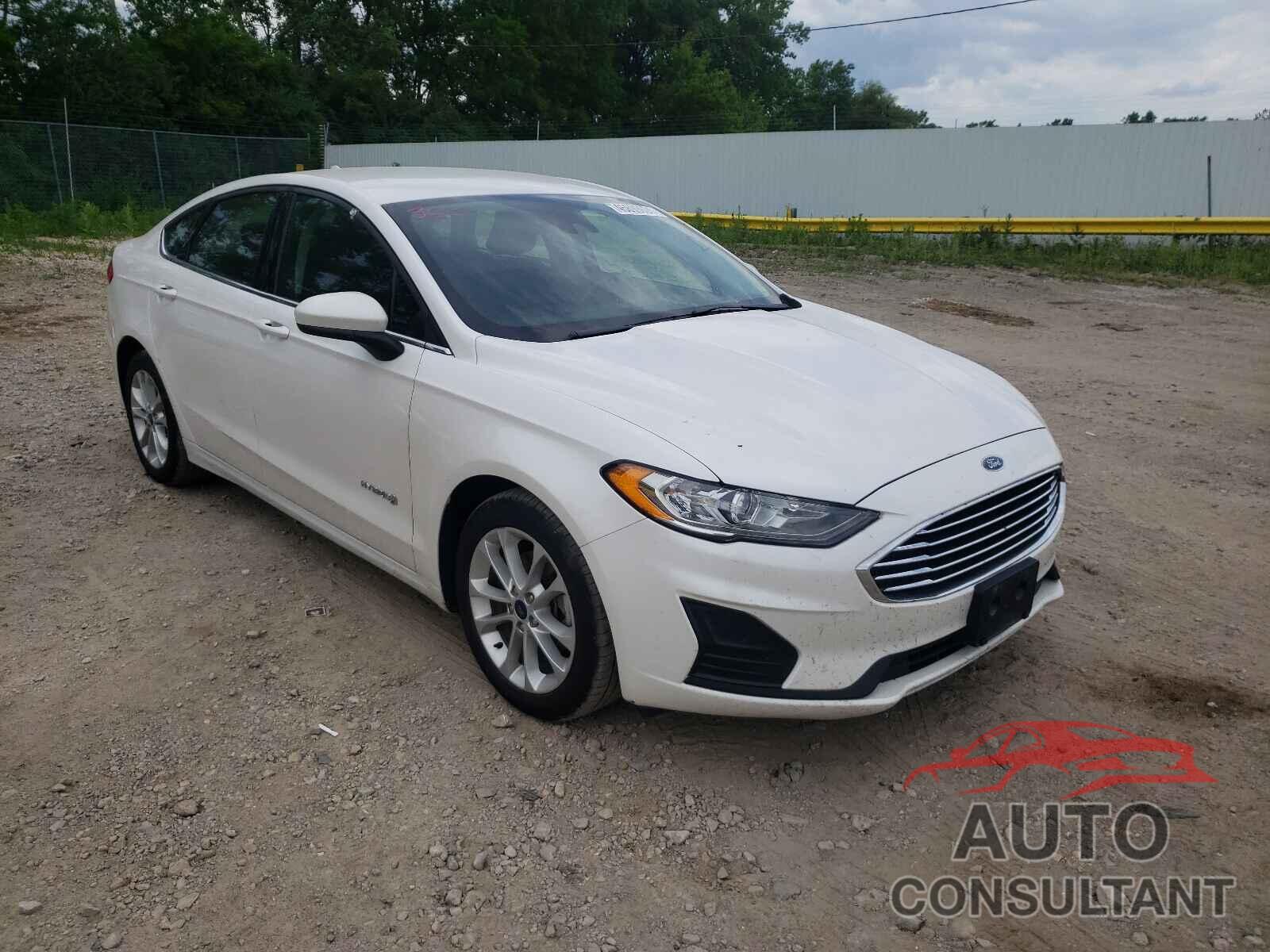 FORD FUSION 2019 - 3FA6P0LU2KR129337