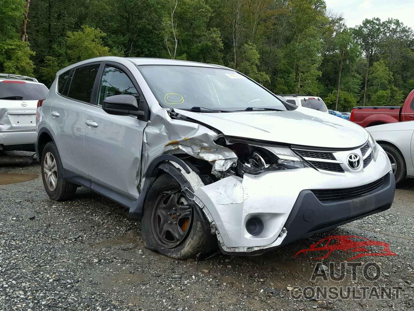 TOYOTA RAV4 LE 2015 - 2T3ZFREV0FW163797