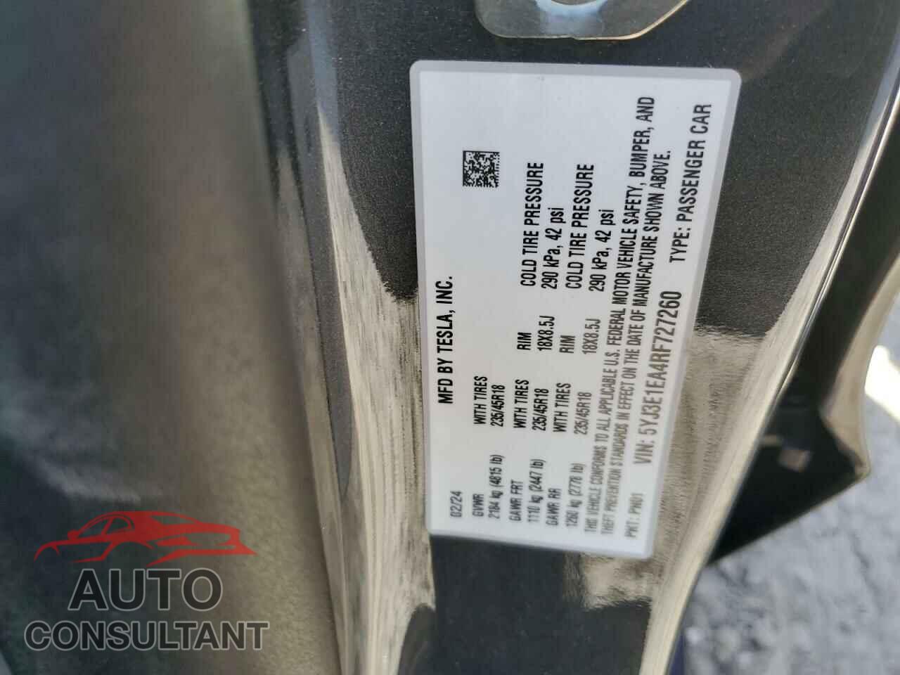 TESLA MODEL 3 2024 - 5YJ3E1EA4RF727260