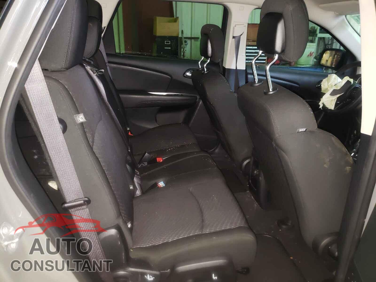 DODGE JOURNEY 2019 - 3C4PDCAB6KT855988