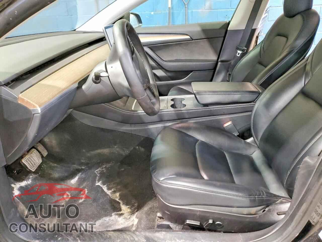TESLA MODEL 3 2022 - 5YJ3E1EA7NF289618