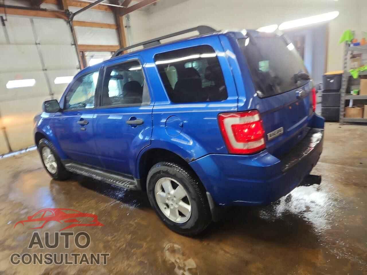FORD ESCAPE 2011 - 1FMCU0DG7BKA73135