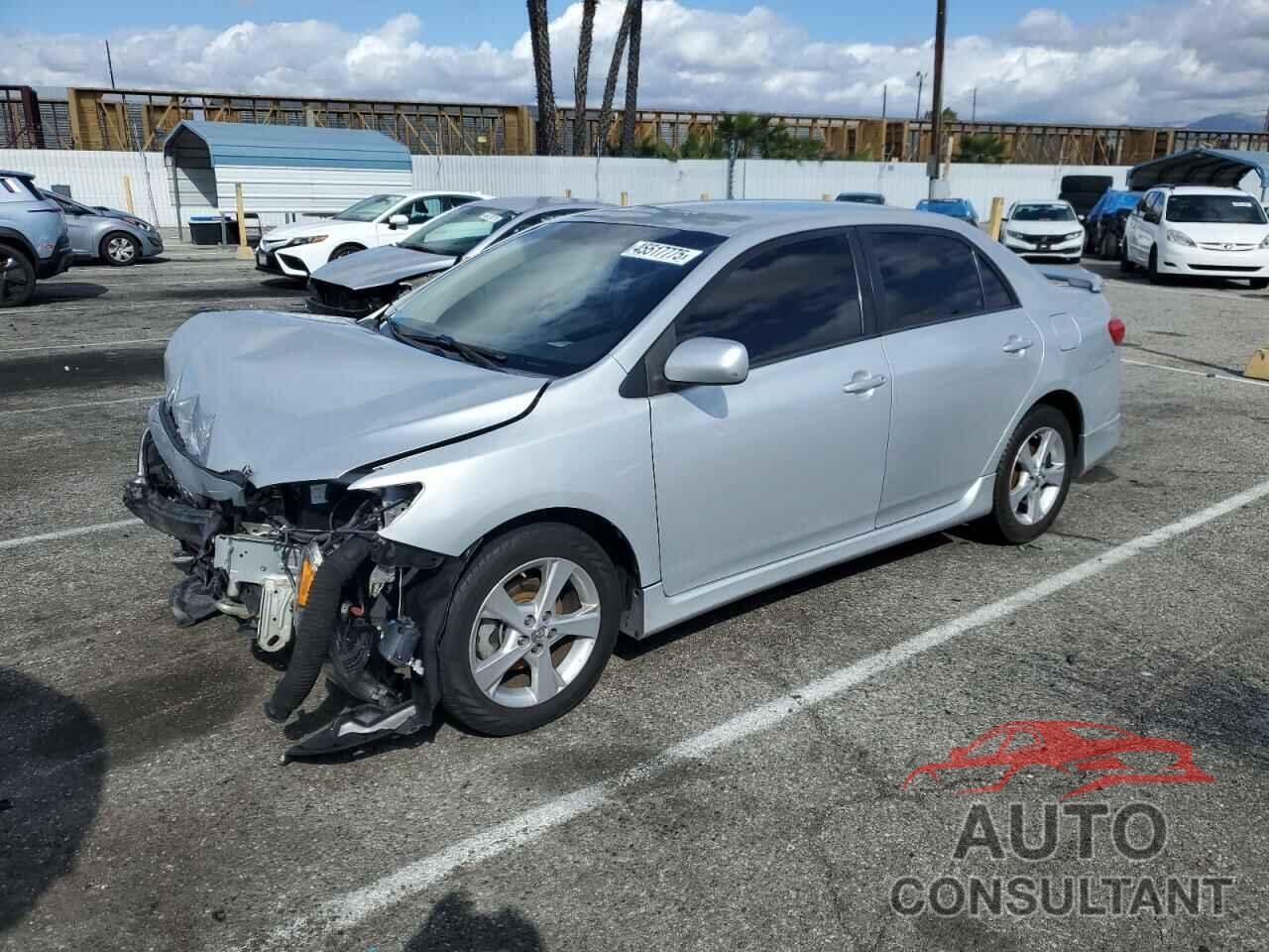 TOYOTA COROLLA 2013 - 2T1BU4EE9DC958896