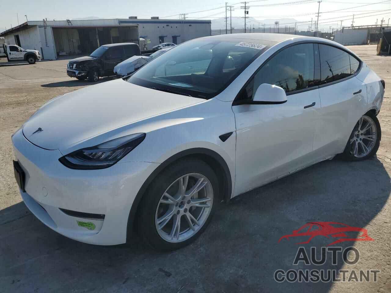 TESLA MODEL Y 2023 - 7SAYGDEE5PA023862