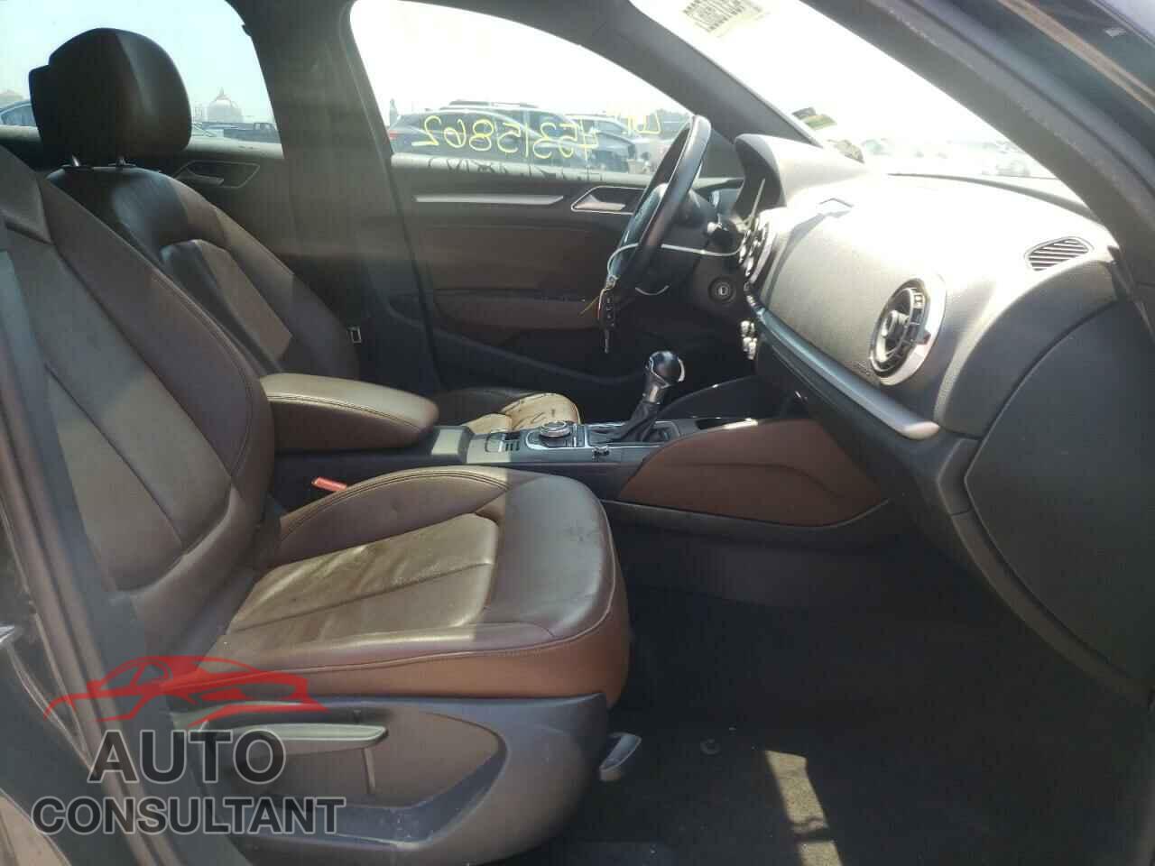 AUDI A3 2016 - WAUA7GFFXG1047090