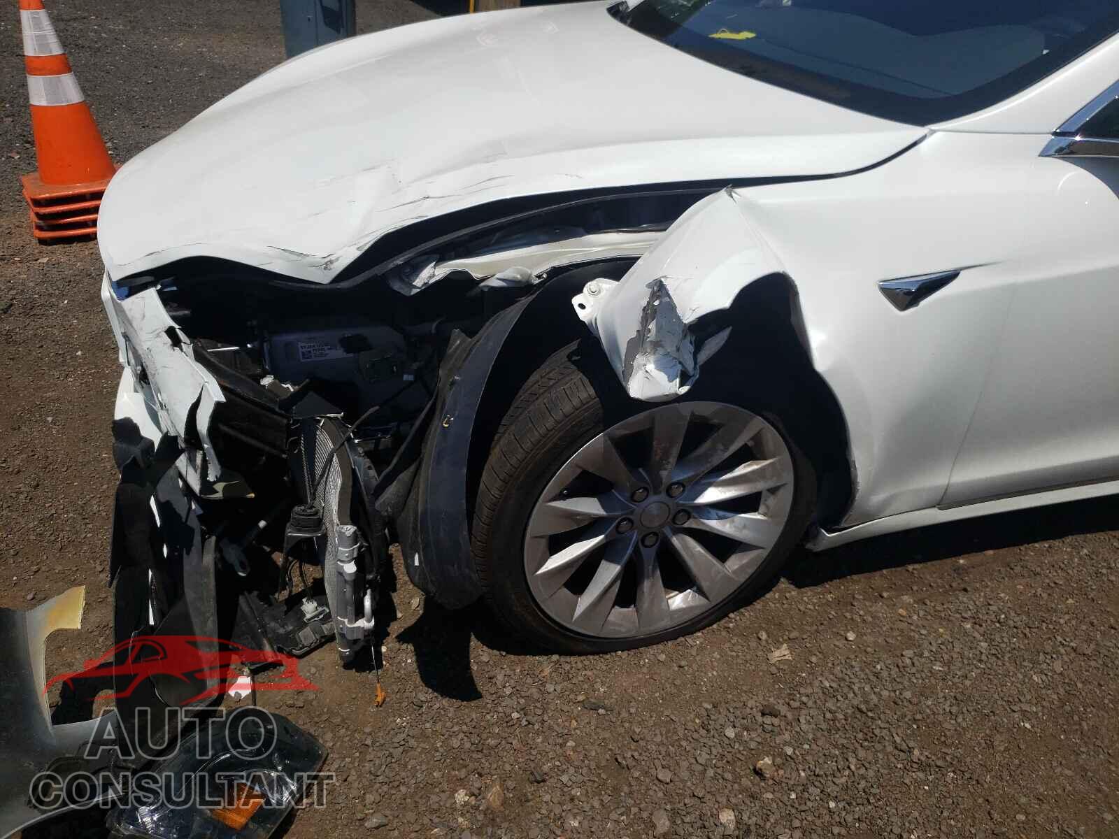 TESLA MODEL S 2017 - 5YJSA1E24HF231048
