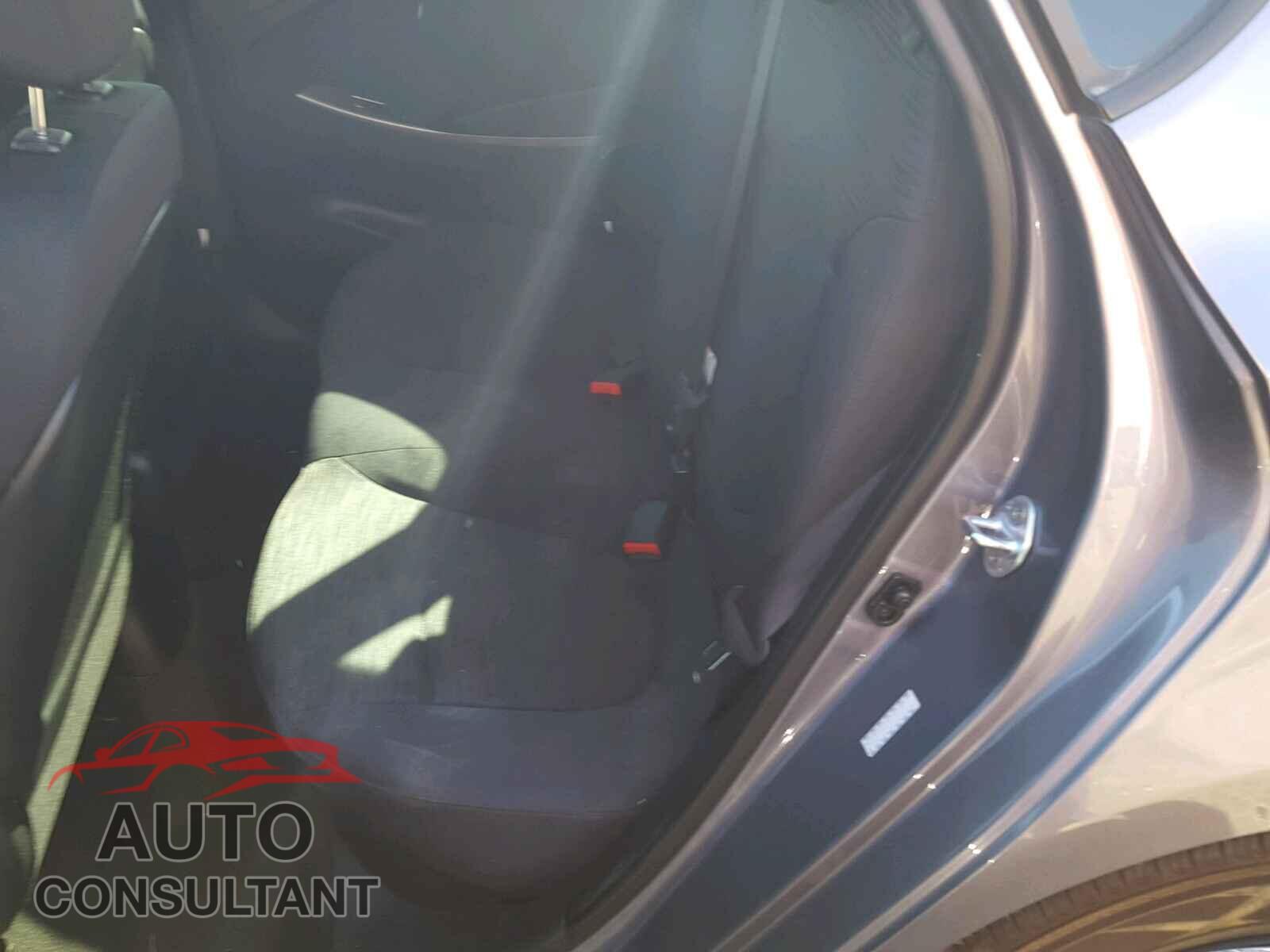 HYUNDAI ACCENT 2016 - KMHCT5AE7GU289727
