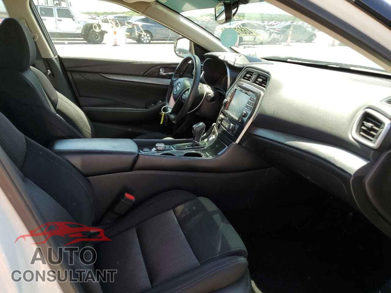 NISSAN MAXIMA 2017 - 1N4AA6AP1HC387979
