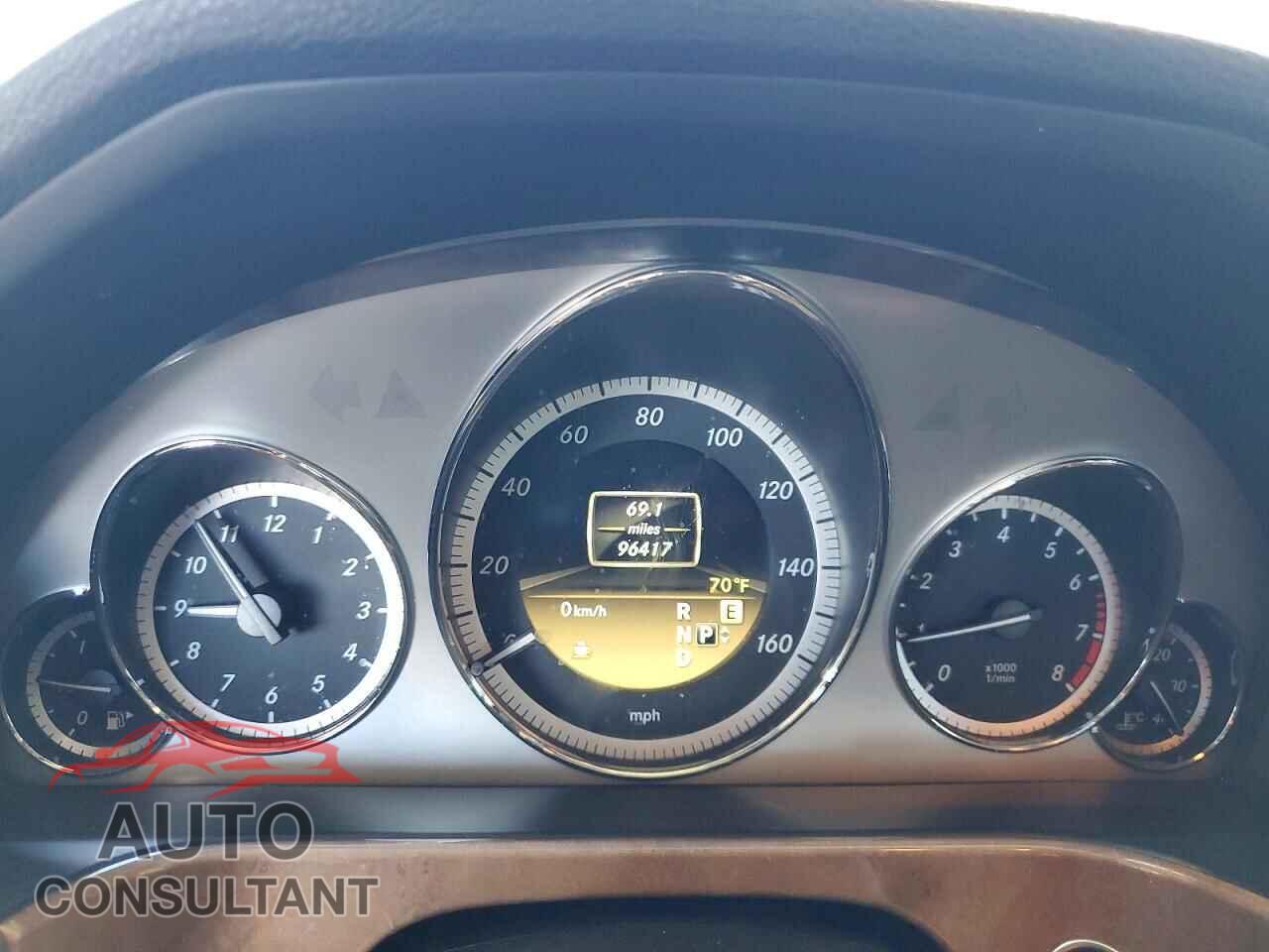 MERCEDES-BENZ E-CLASS 2012 - WDDHF5KB2CA537177
