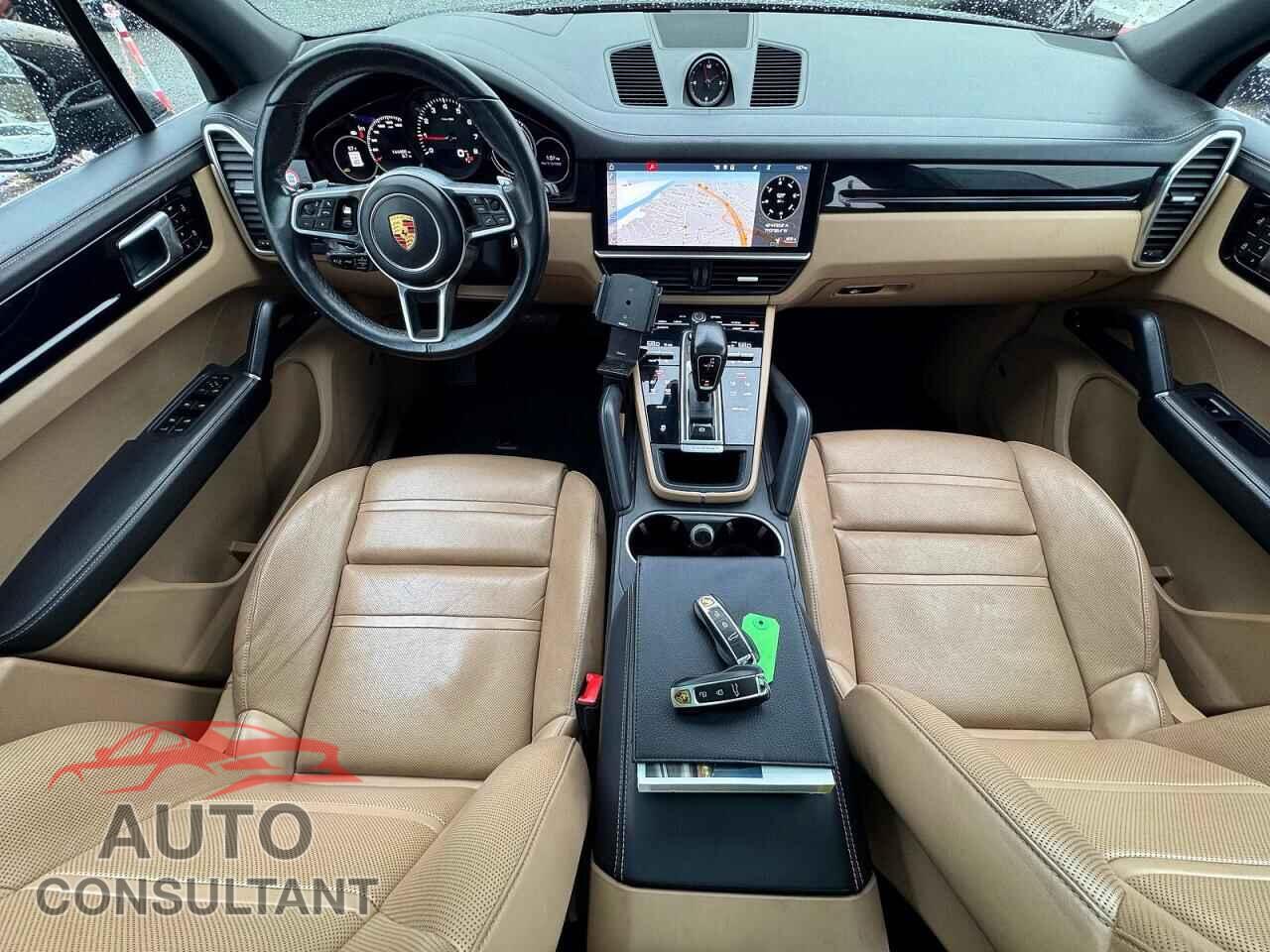 PORSCHE CAYENNE 2021 - WP1AA2AY2MDA03187