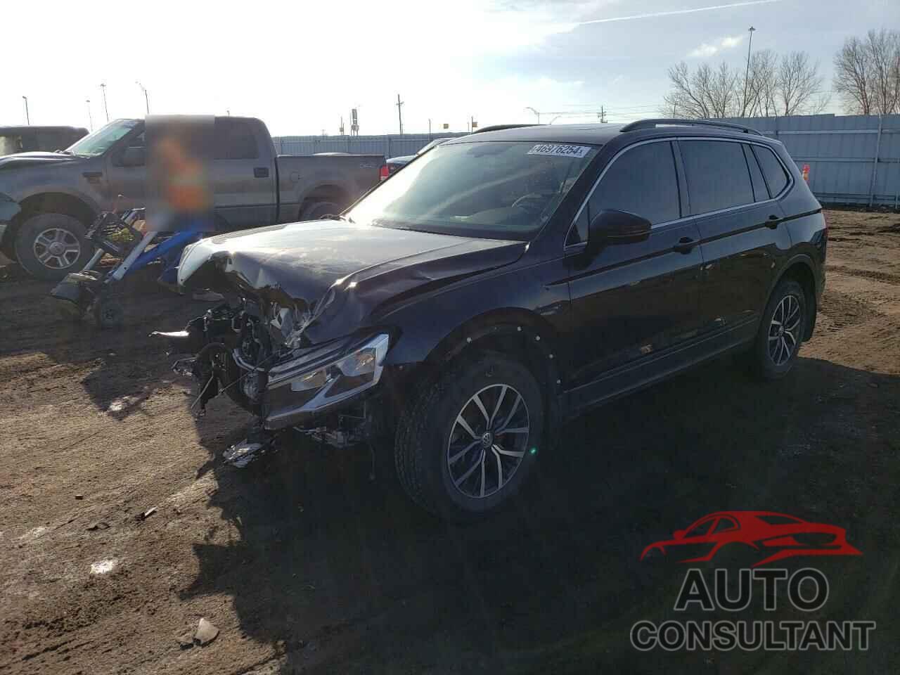 VOLKSWAGEN TIGUAN 2019 - 3VV2B7AX6KM171893