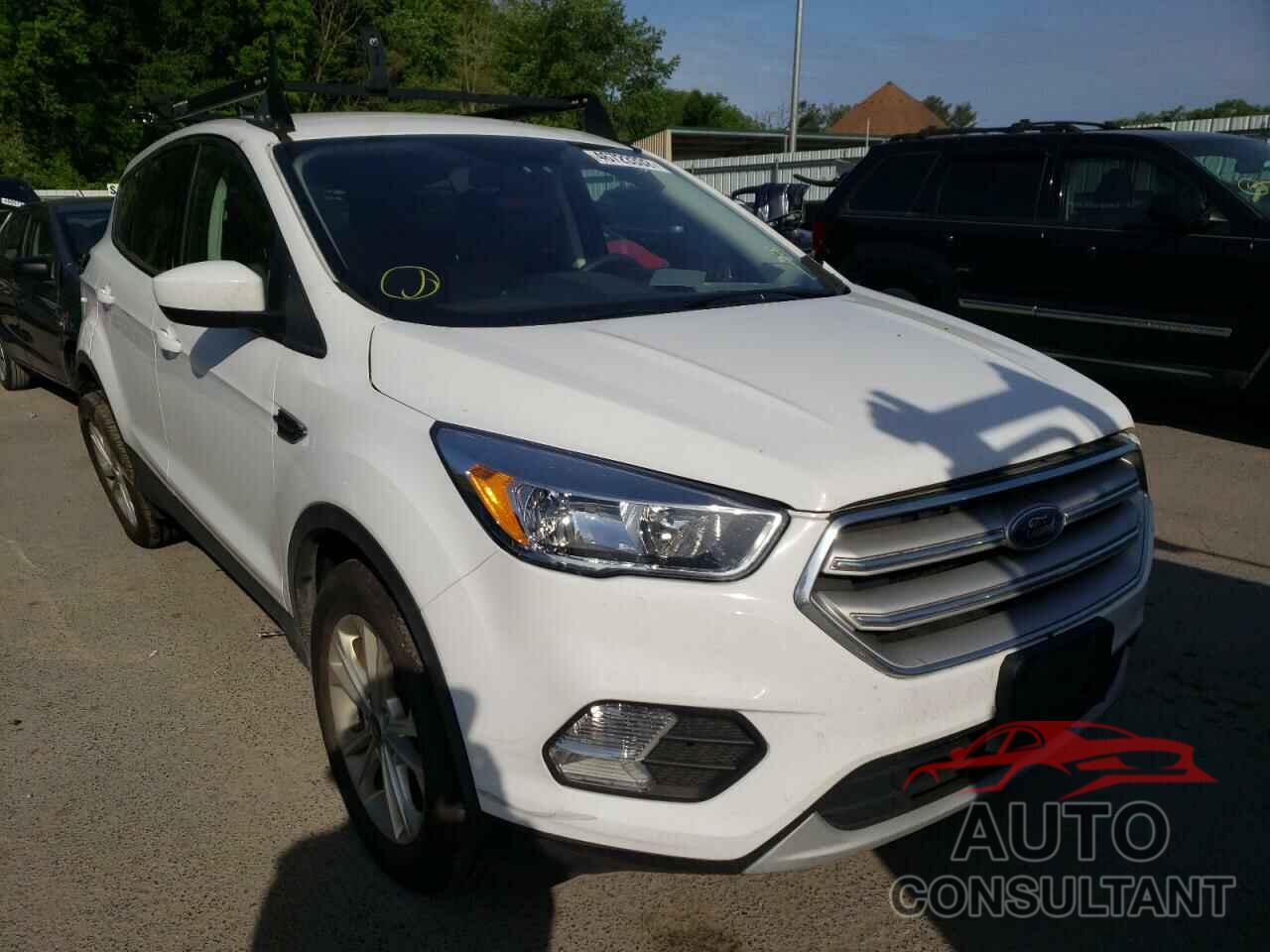 FORD ESCAPE 2018 - 1FMCU0GD1JUD38815