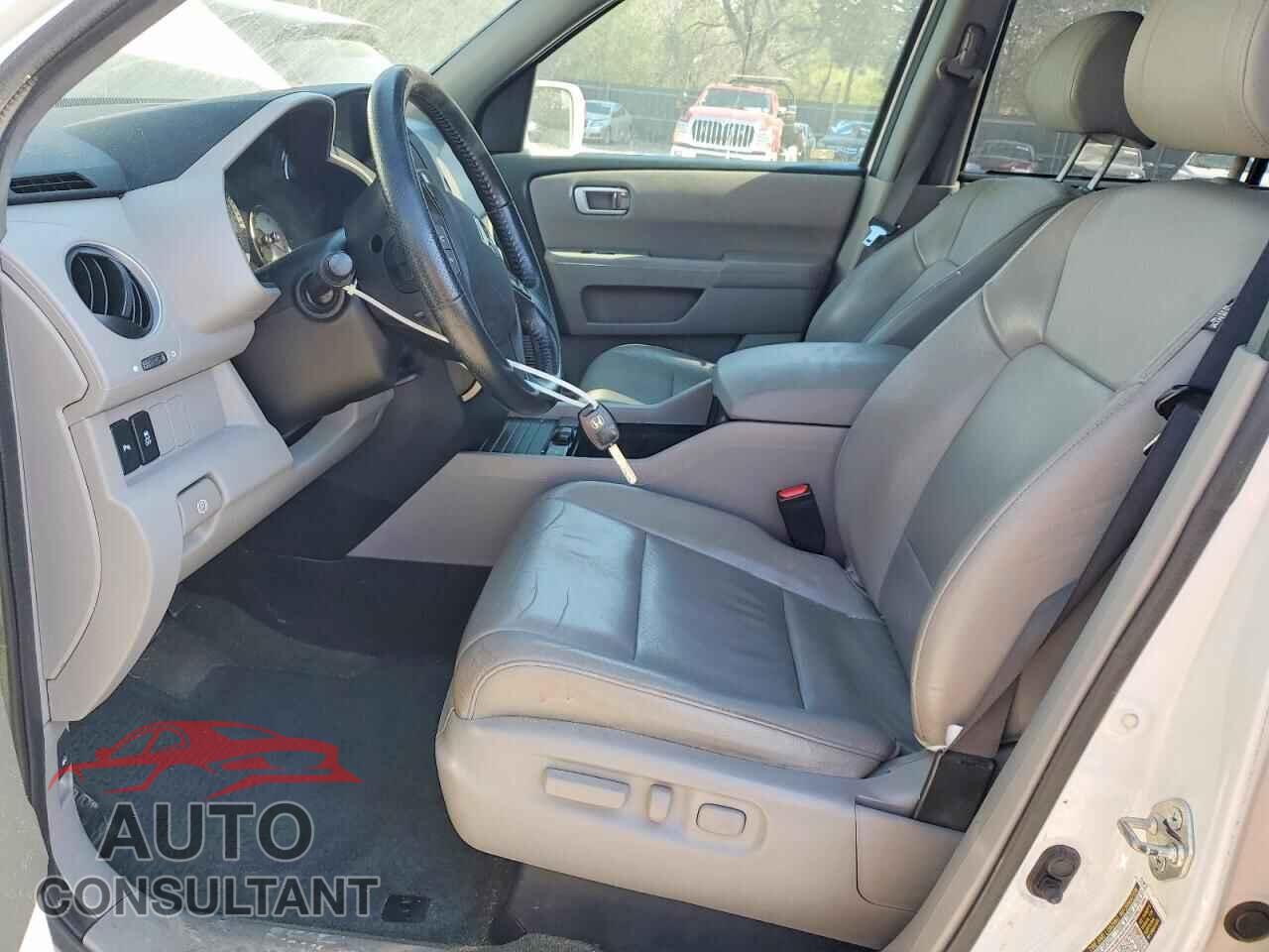 HONDA PILOT 2015 - 5FNYF4H98FB078788