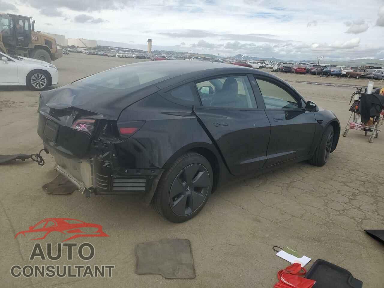 TESLA MODEL 3 2023 - 5YJ3E1EA1PF645998