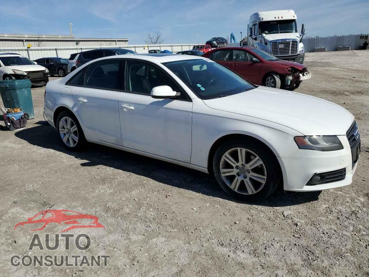 AUDI A4 2011 - WAUBFAFL5BN034095
