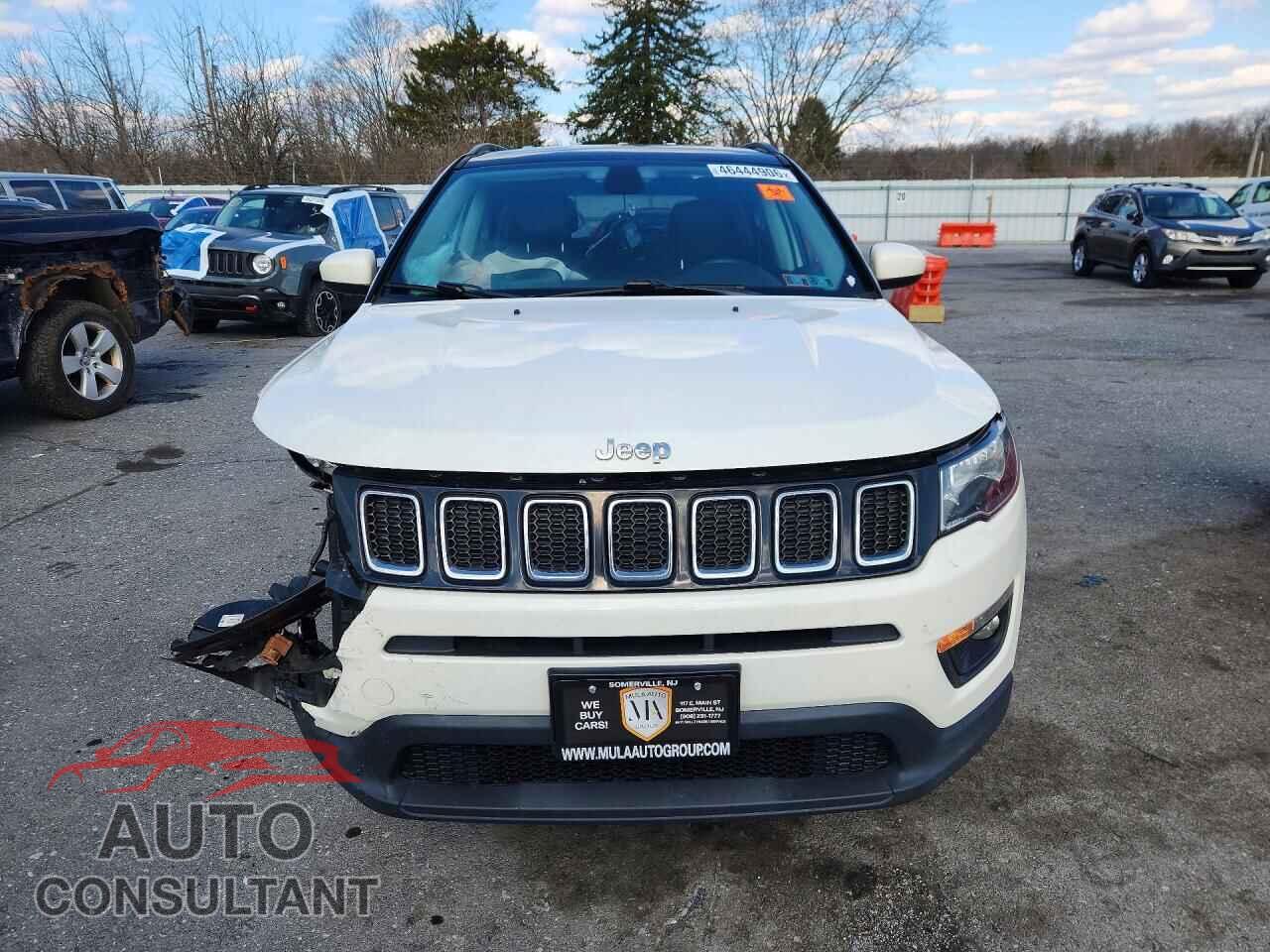 JEEP COMPASS 2019 - 3C4NJDBB4KT689409