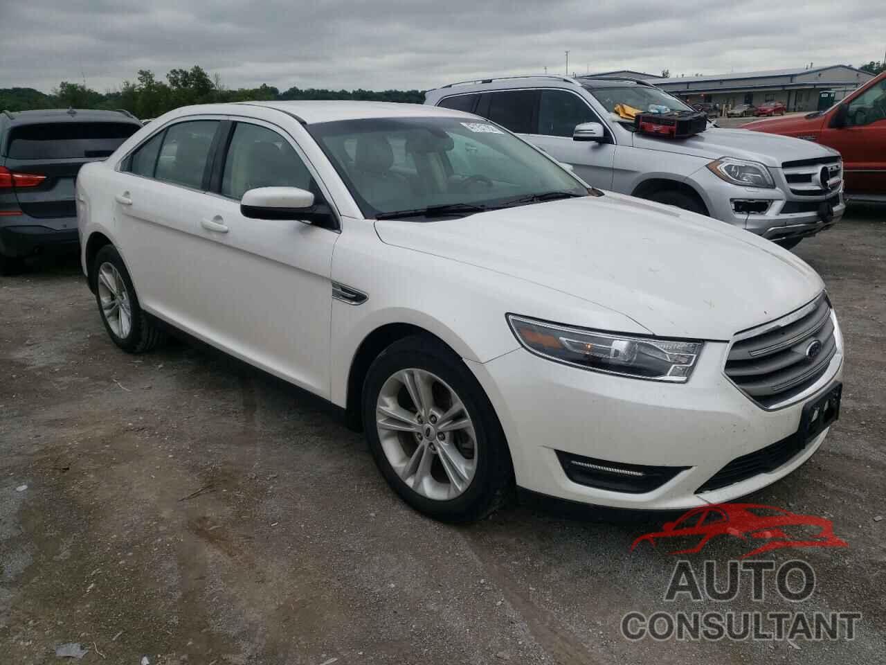 FORD TAURUS 2018 - 1FAHP2E83JG105686