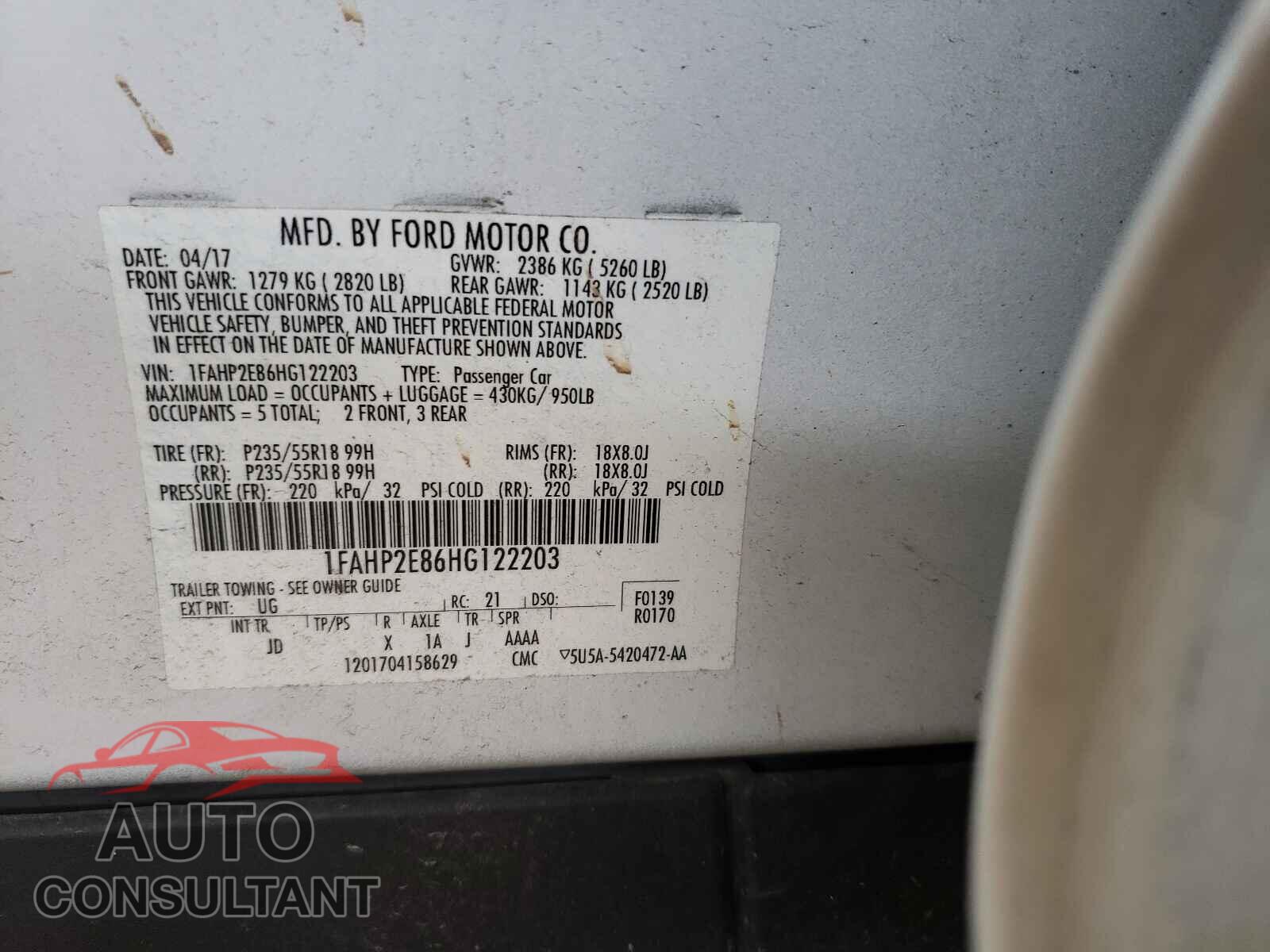 FORD TAURUS 2017 - 1FAHP2E86HG122203