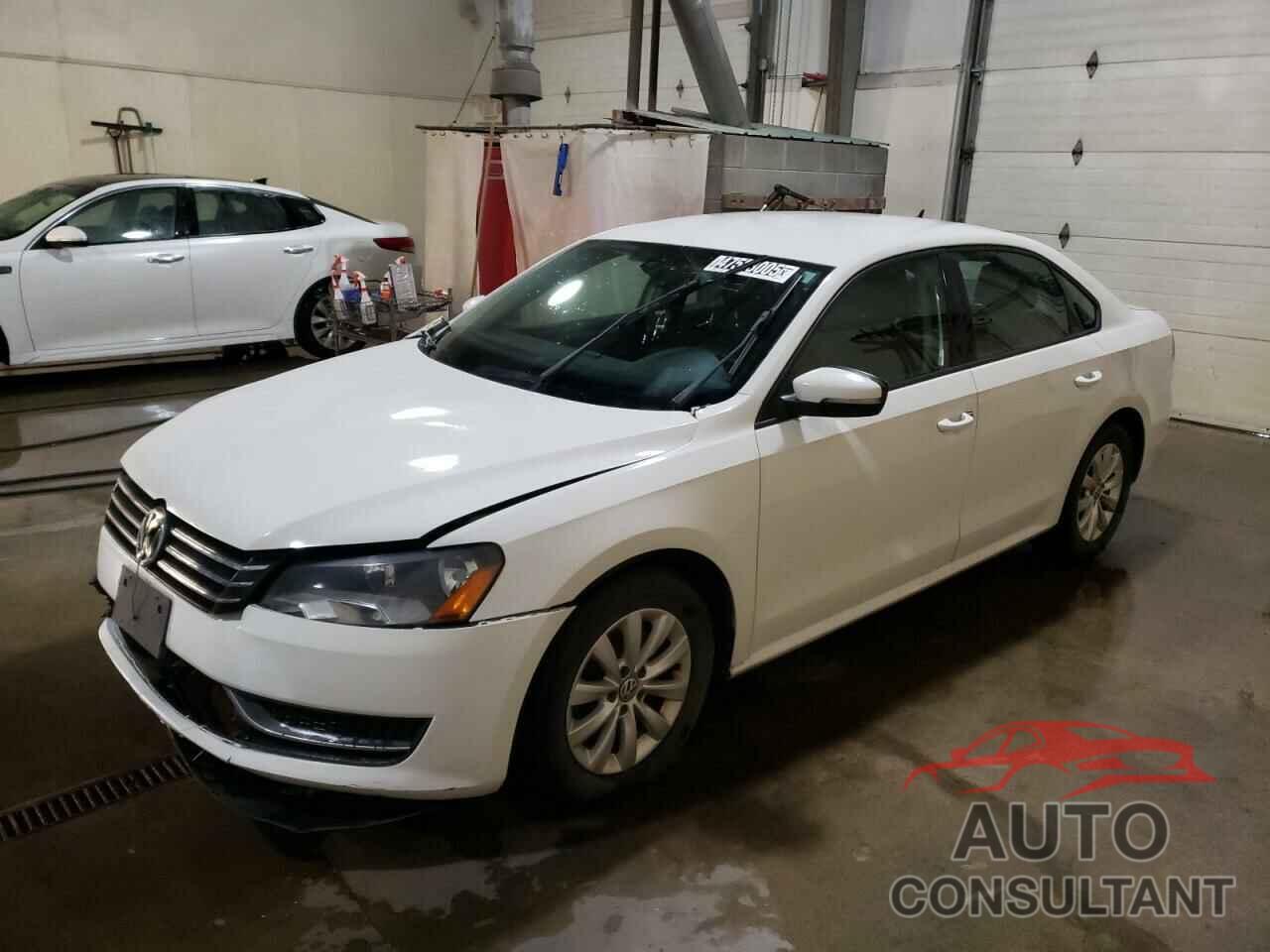VOLKSWAGEN PASSAT 2013 - 1VWAP7A34DC086352