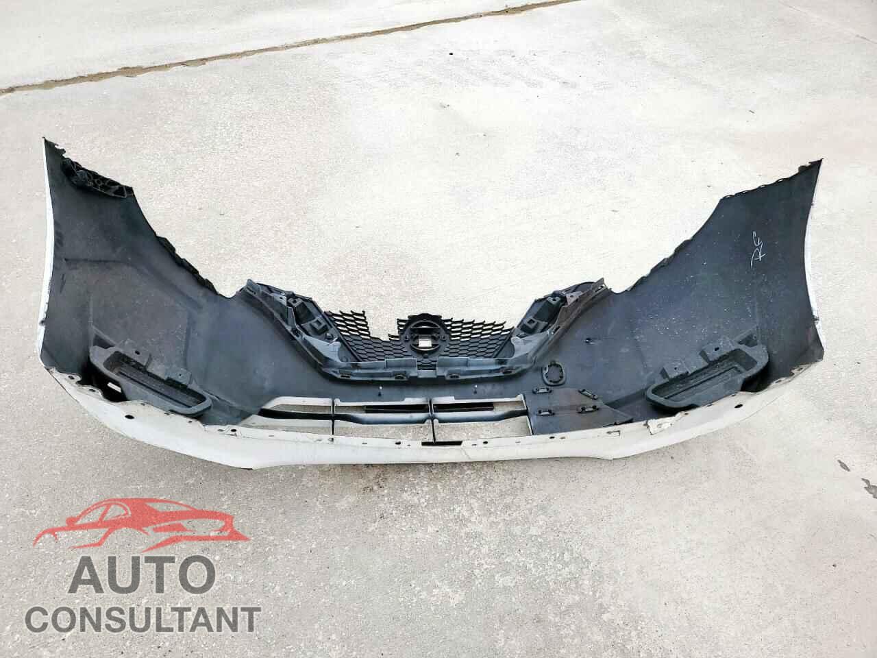 NISSAN VERSA 2017 - 3N1CE2CP3HL362036
