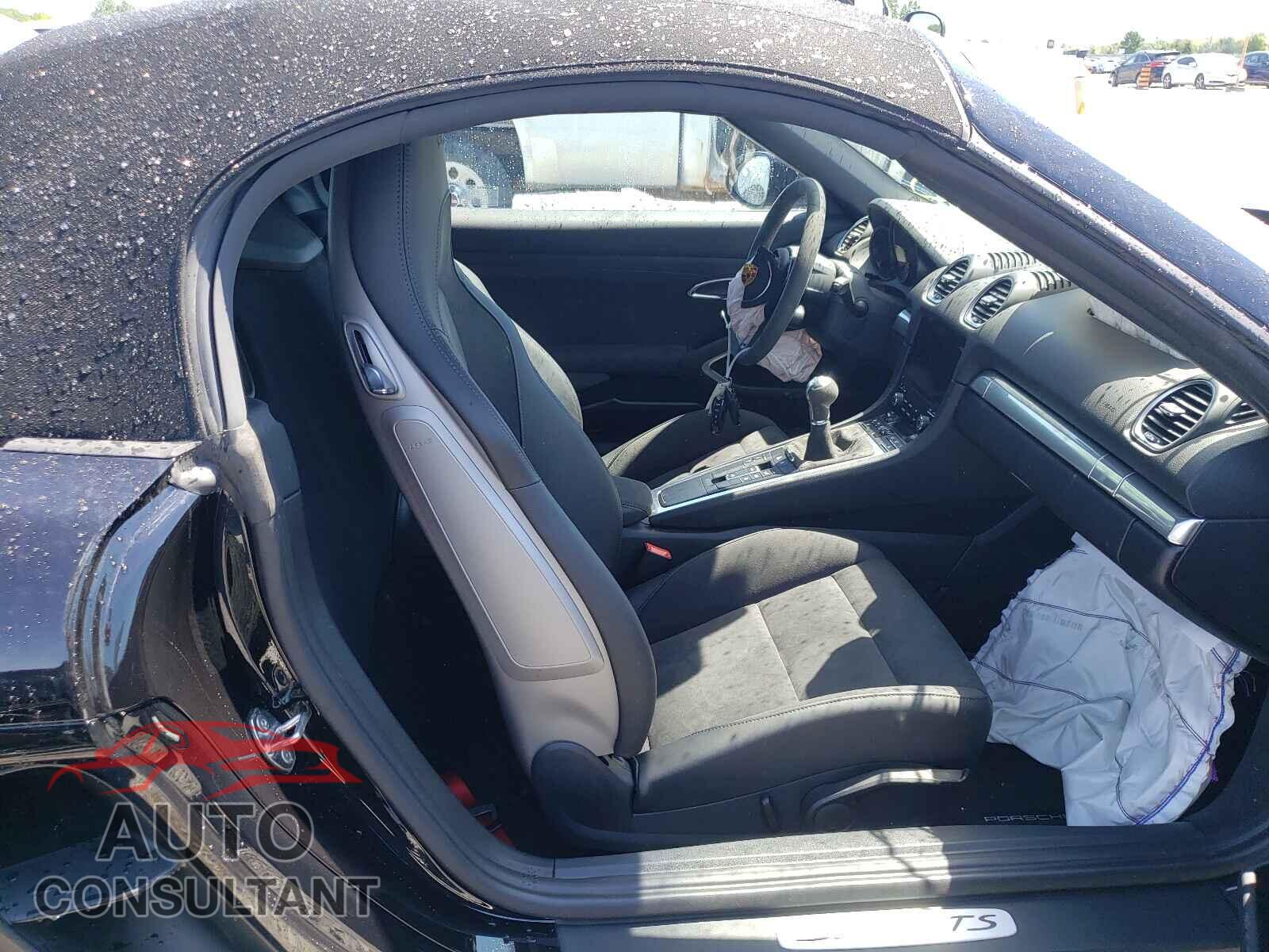 PORSCHE BOXSTER 2021 - WP0CD2A86MS232453