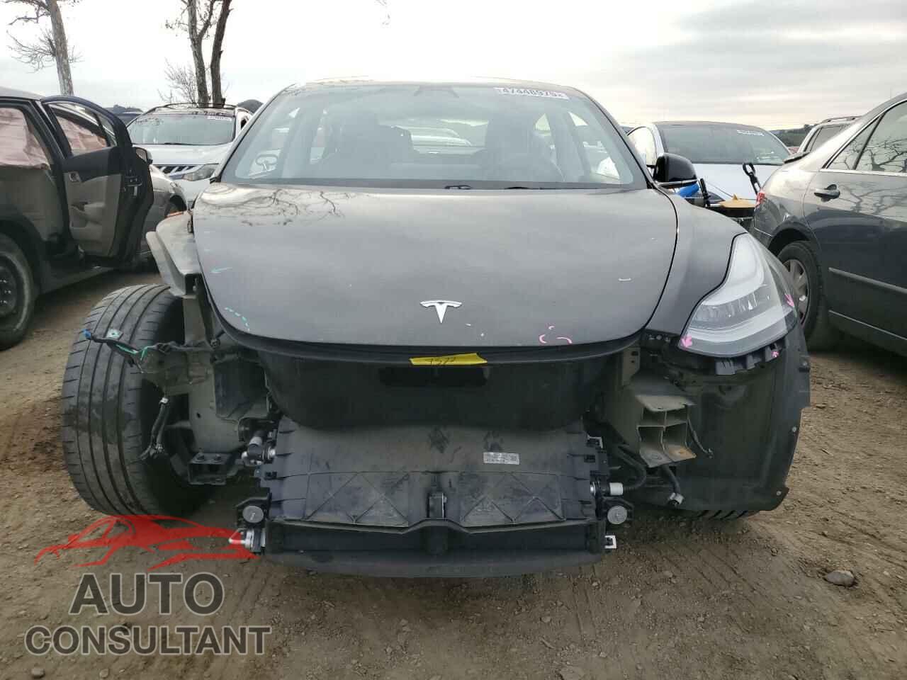 TESLA MODEL 3 2018 - 5YJ3E1EA6JF123200