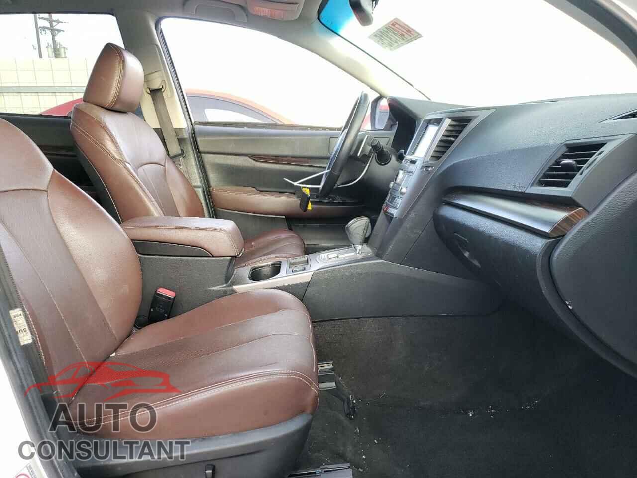 SUBARU OUTBACK 2013 - 4S4BRCSC5D3281185