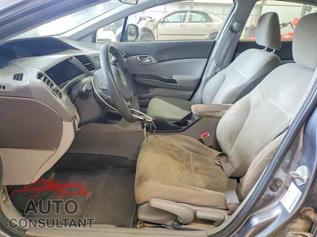 HONDA CIVIC 2012 - 2HGFB2F57CH304897