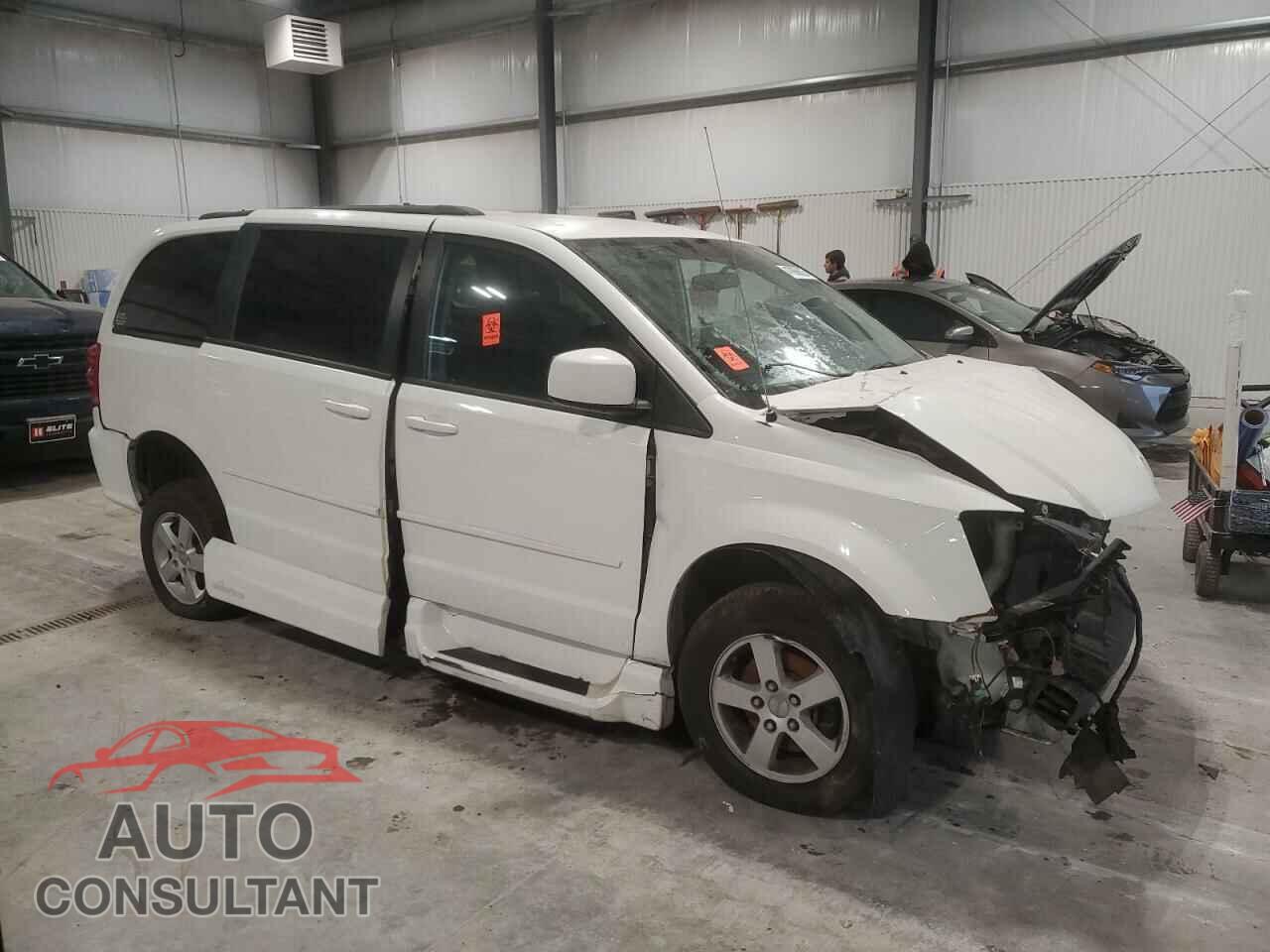 DODGE CARAVAN 2013 - 2C4RDGCG9DR575478
